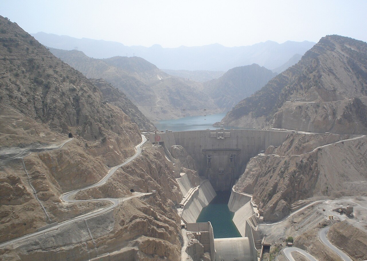 Construction in Iran