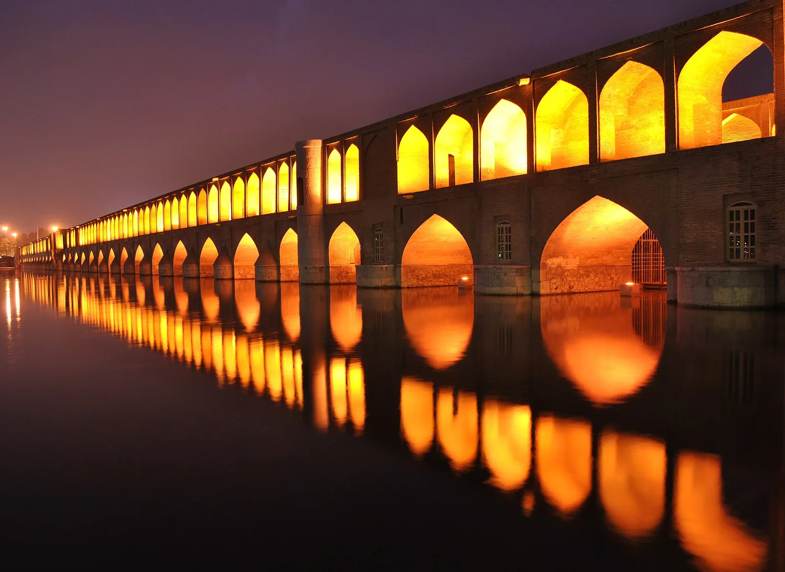 Si-o-se-pol bridge, Isfahan